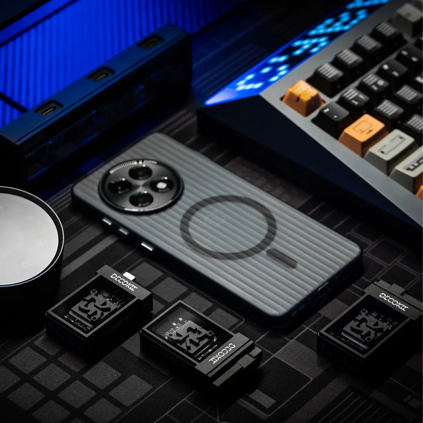 DK-DISK LITE (SSD Enclosure)