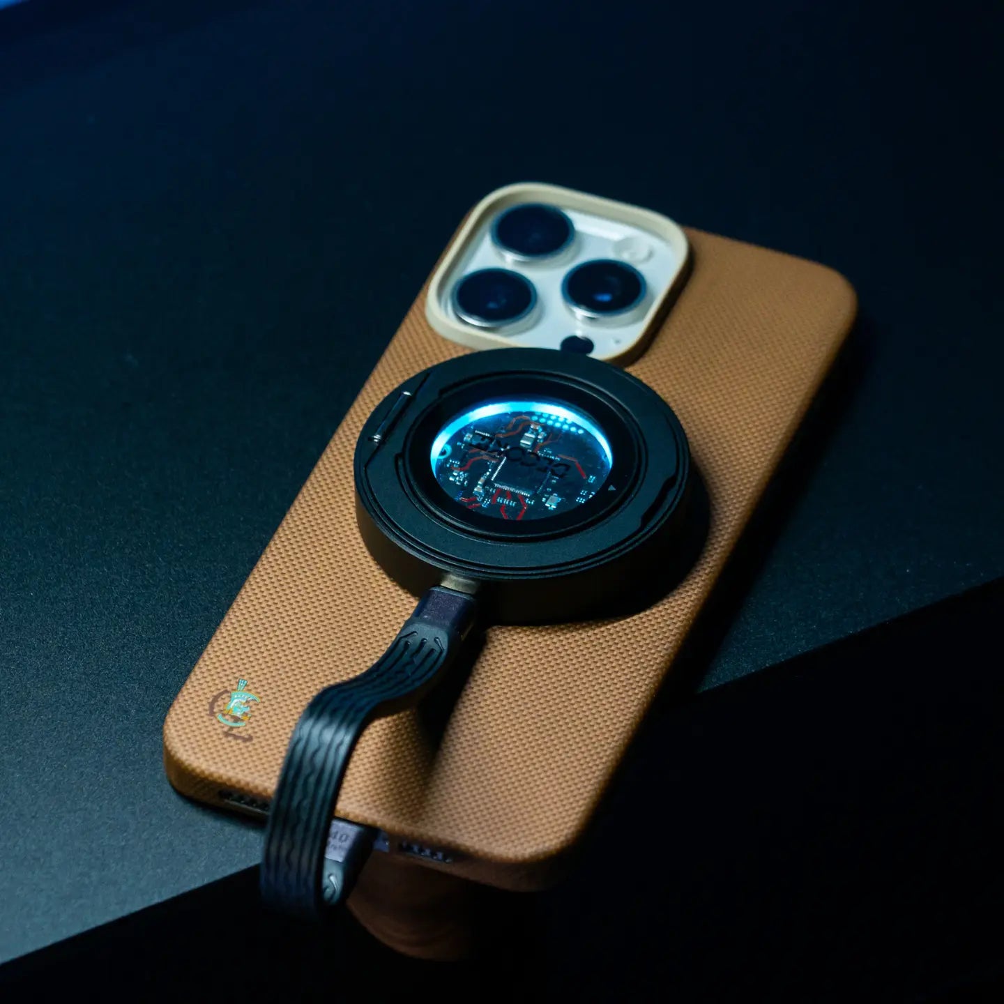 DK-DISK2 (SSD Enclosure+Mobile Phone Stand)