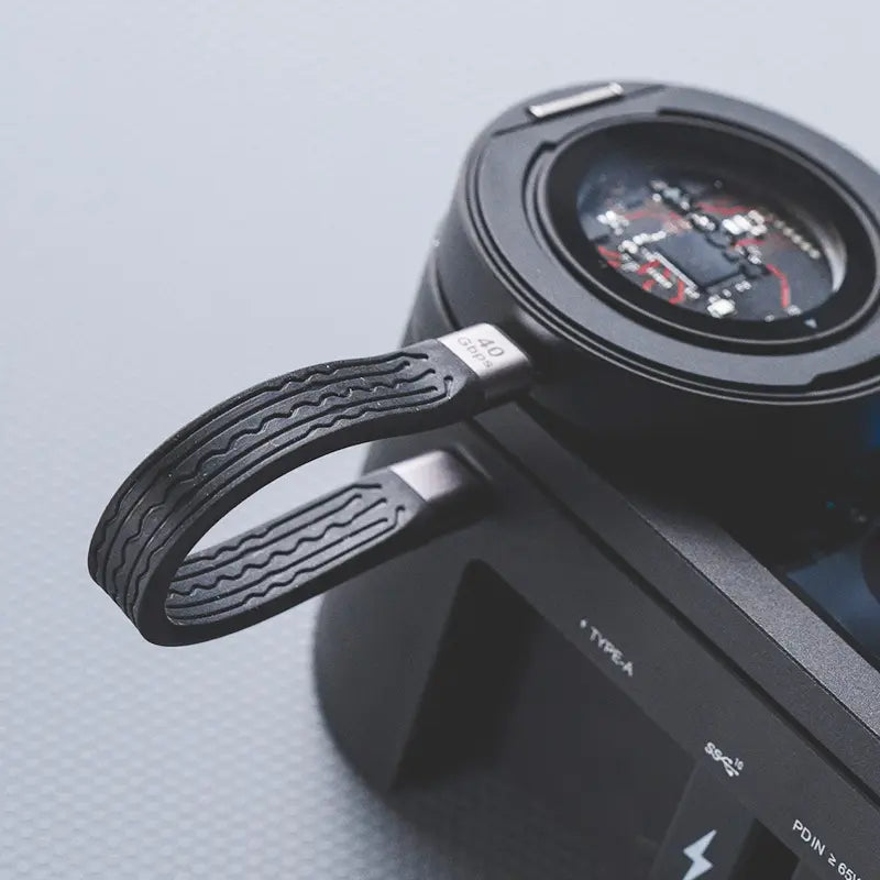 DK-DISK2 (SSD Enclosure+Mobile Phone Stand)